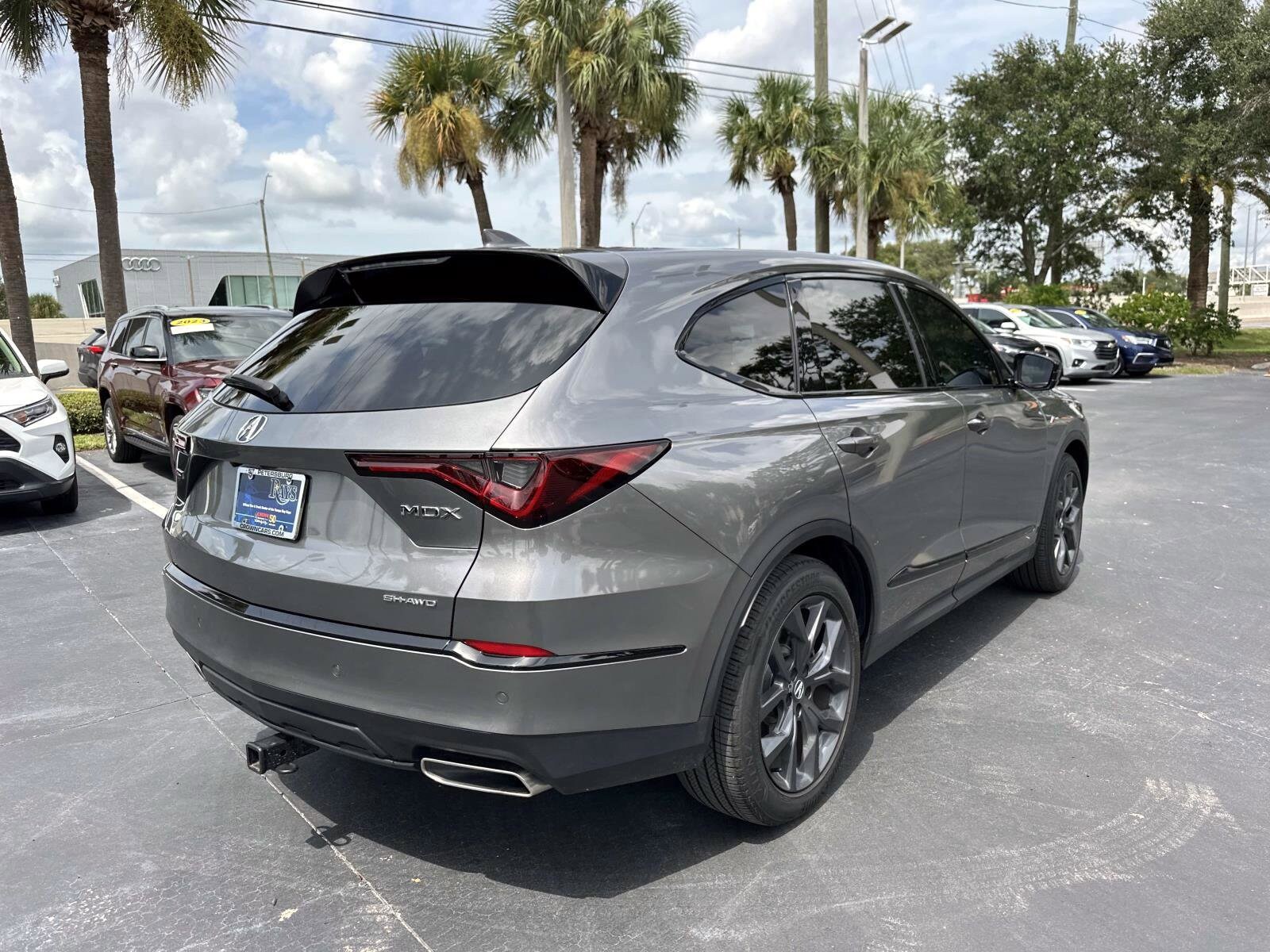 2023 Acura MDX SH-AWD A-Spec photo 3