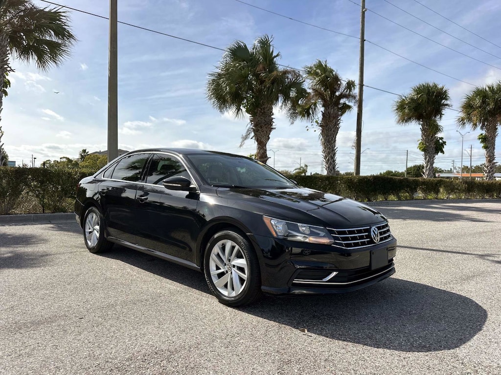 Used 2018 Volkswagen Passat 2.0T SE Sedan