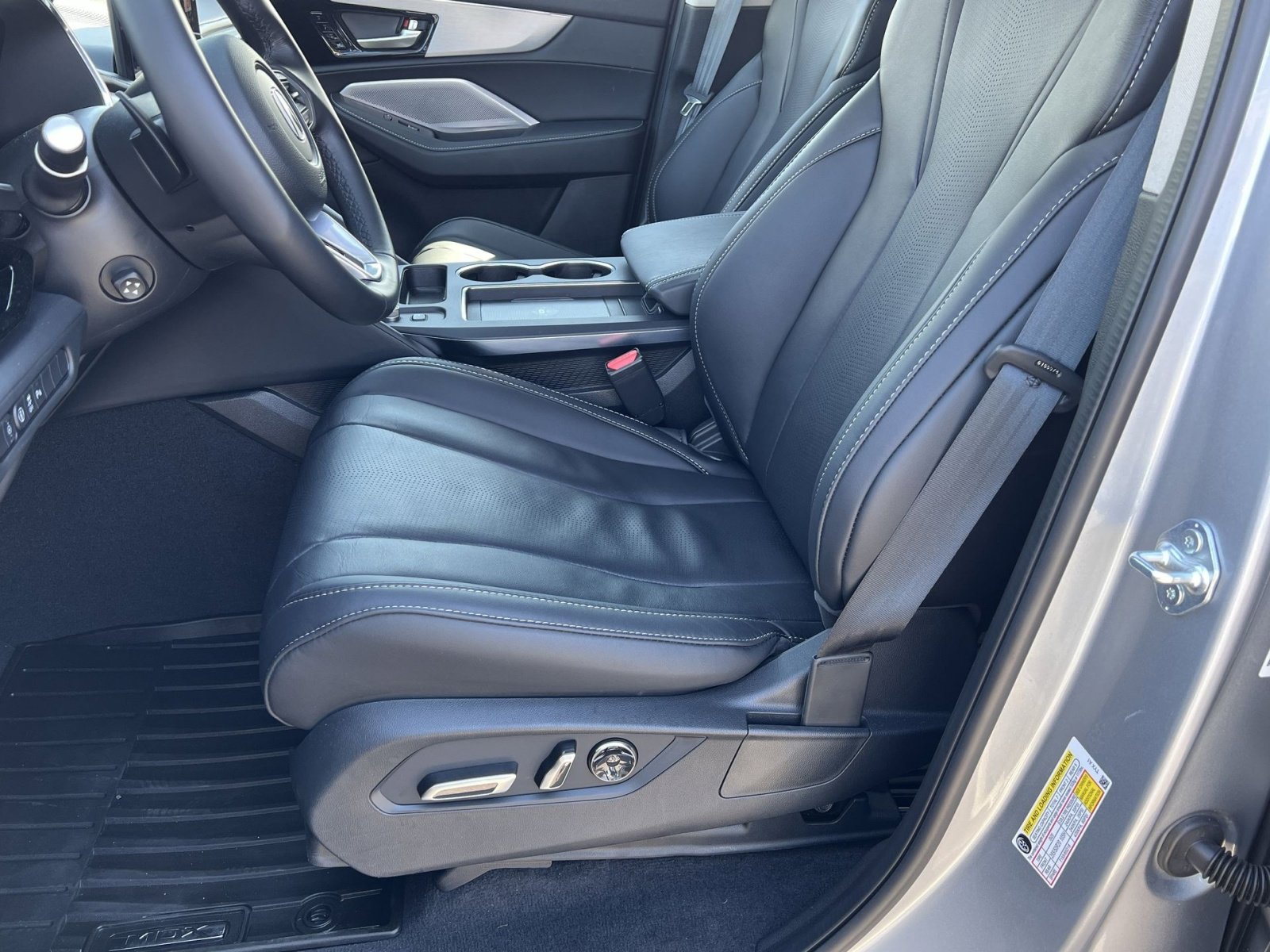 2026 Acura MDX Technology Package - Photo 10