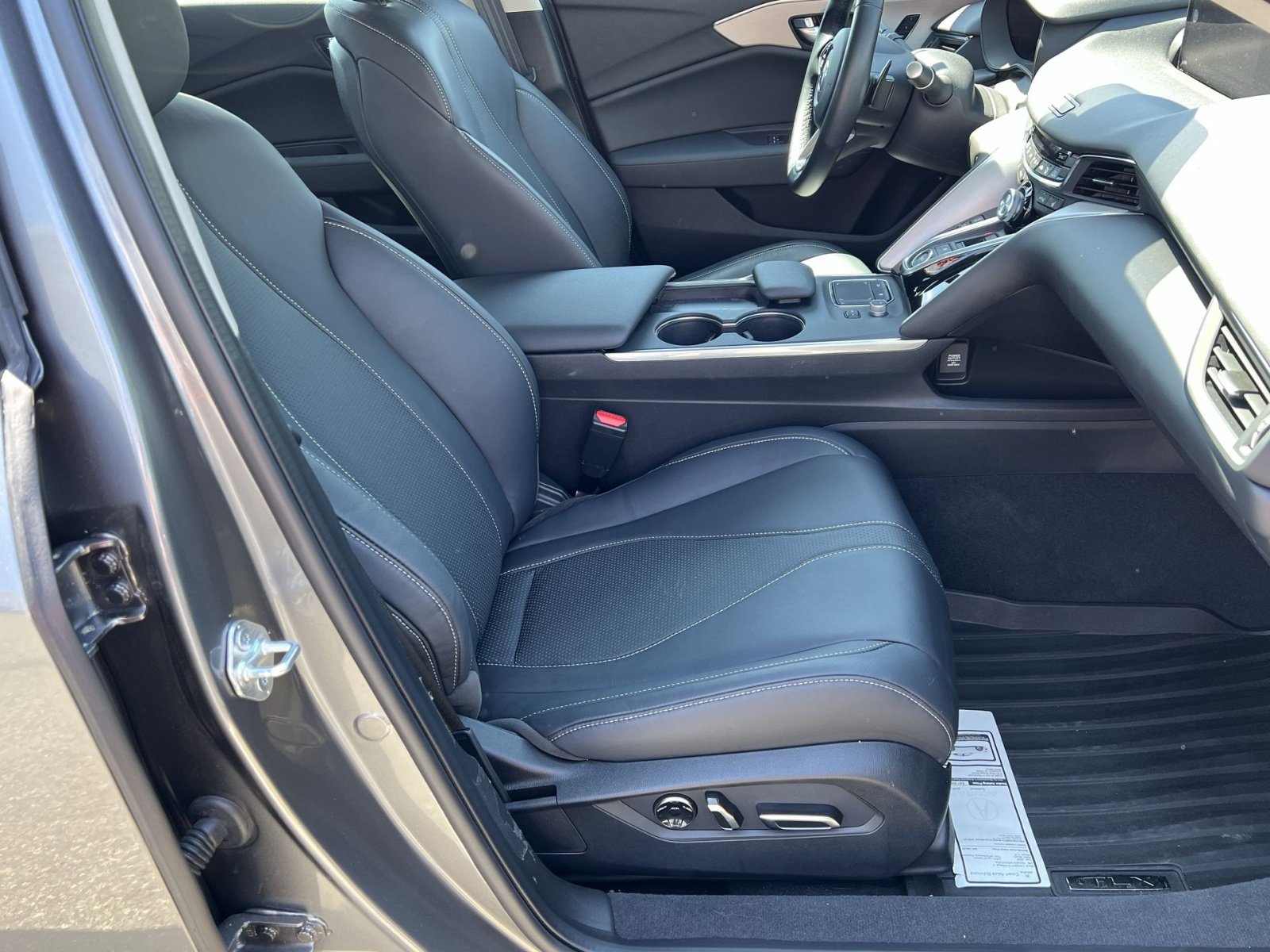 2025 Acura TLX Technology Package - Photo 30