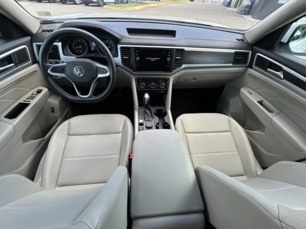 Used 2021 Volkswagen Atlas 3.6L V6 SE w/Technology 4MOTION SUV