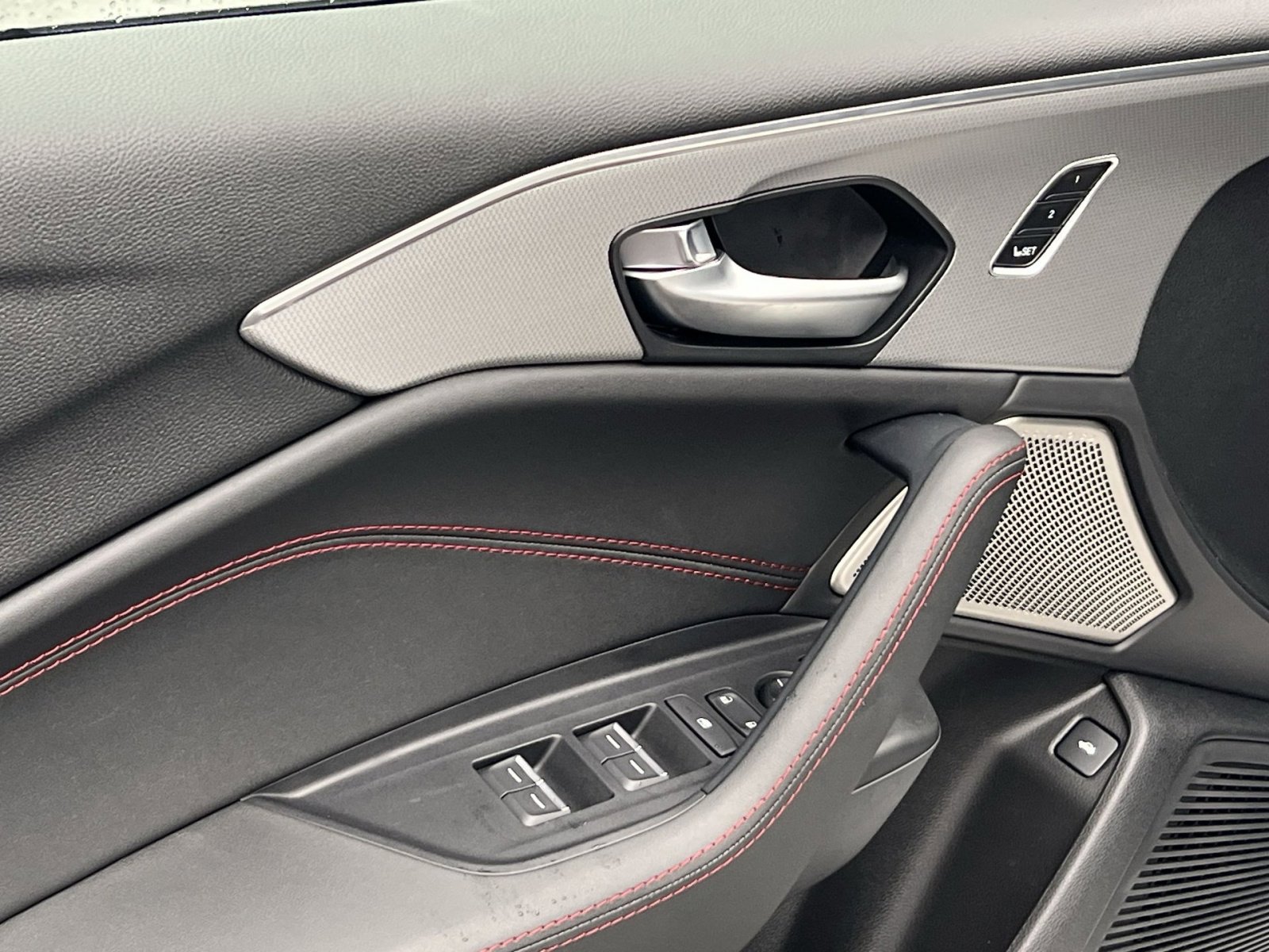 2025 Acura TLX A-Spec Package - Photo 8