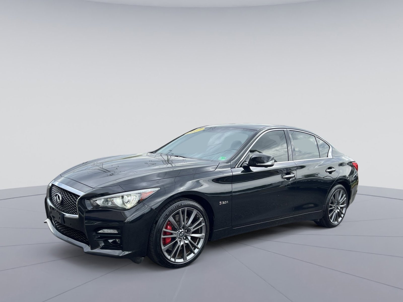 2017 INFINITI Q50 Red Sport