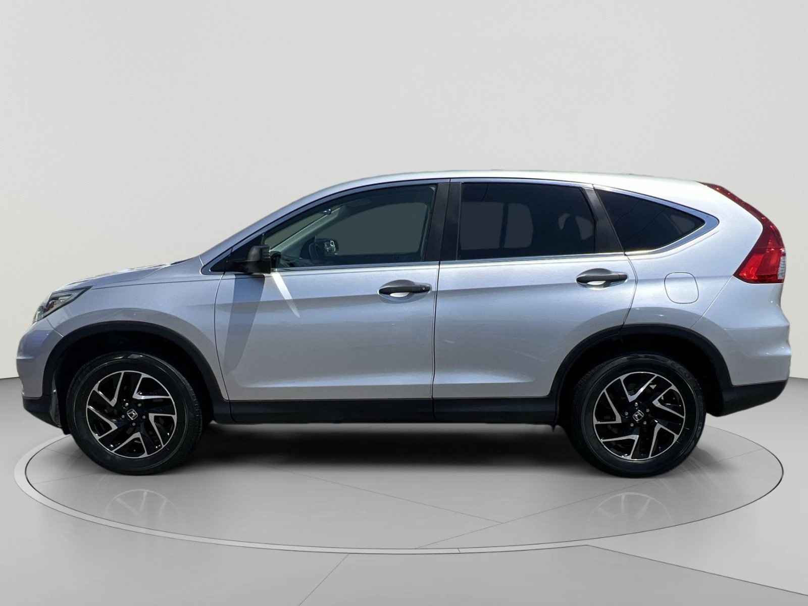 Used 2016 Honda CR-V SE with VIN 2HKRM4H41GH704182 for sale in Henrico, VA