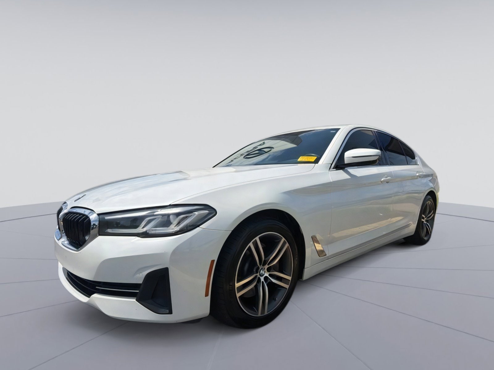 2021 BMW 5 Series 530i xDrive Sedan's photo
