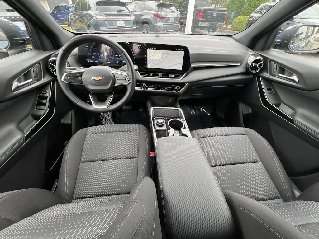 Used 2026 Chevrolet Equinox LT SUV