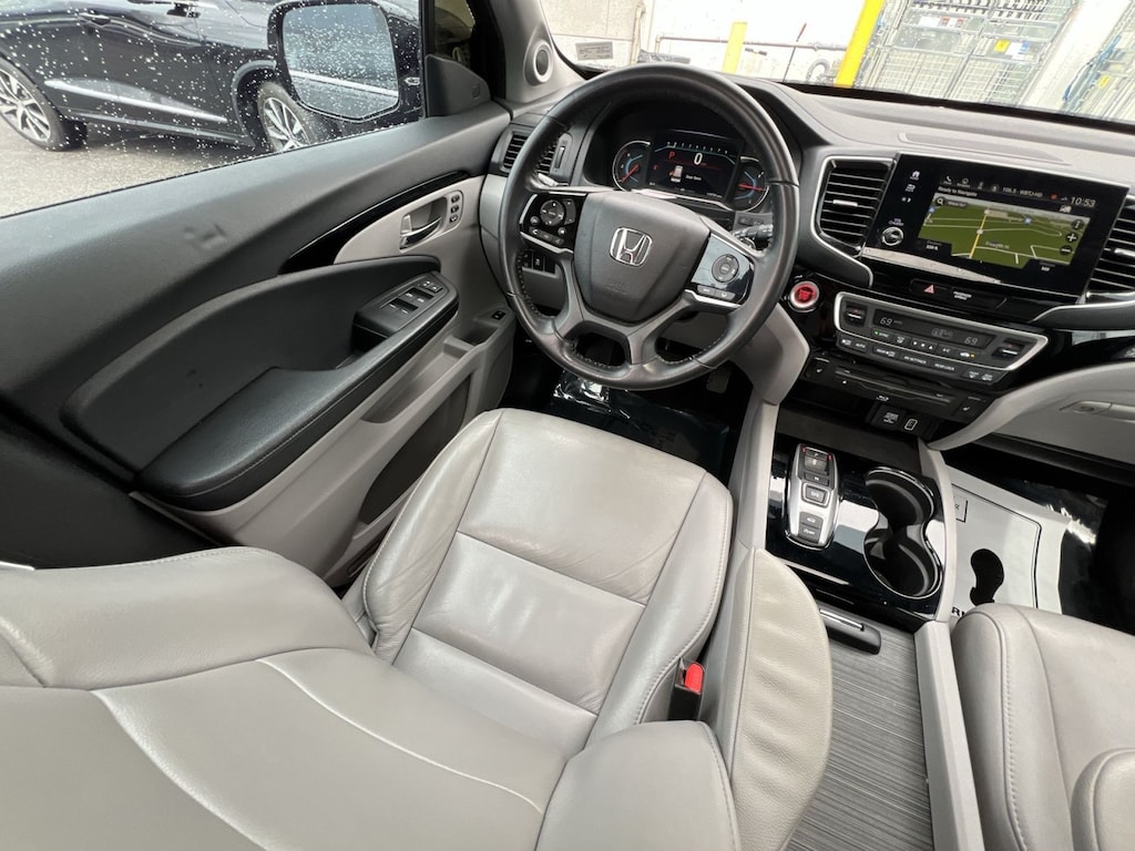 Used 2019 Honda Pilot Touring 7-Passenger AWD SUV
