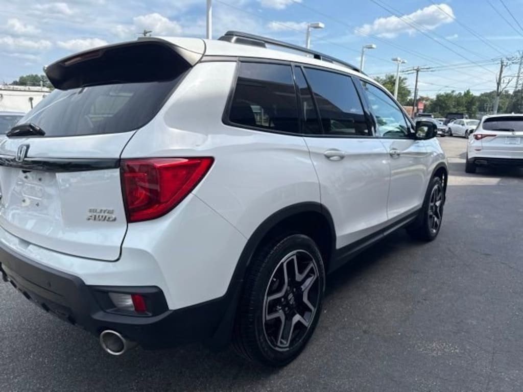 Used 2023 Honda Passport Elite SUV