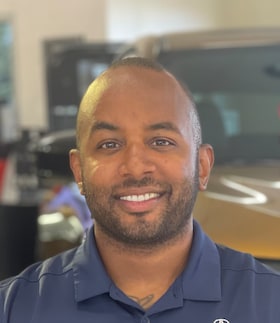 Staff member Anthony Easter from ID_4df0e5b206a1