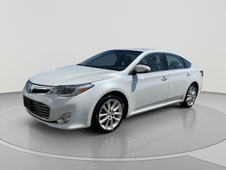 2013 Toyota Avalon XLE Sedan