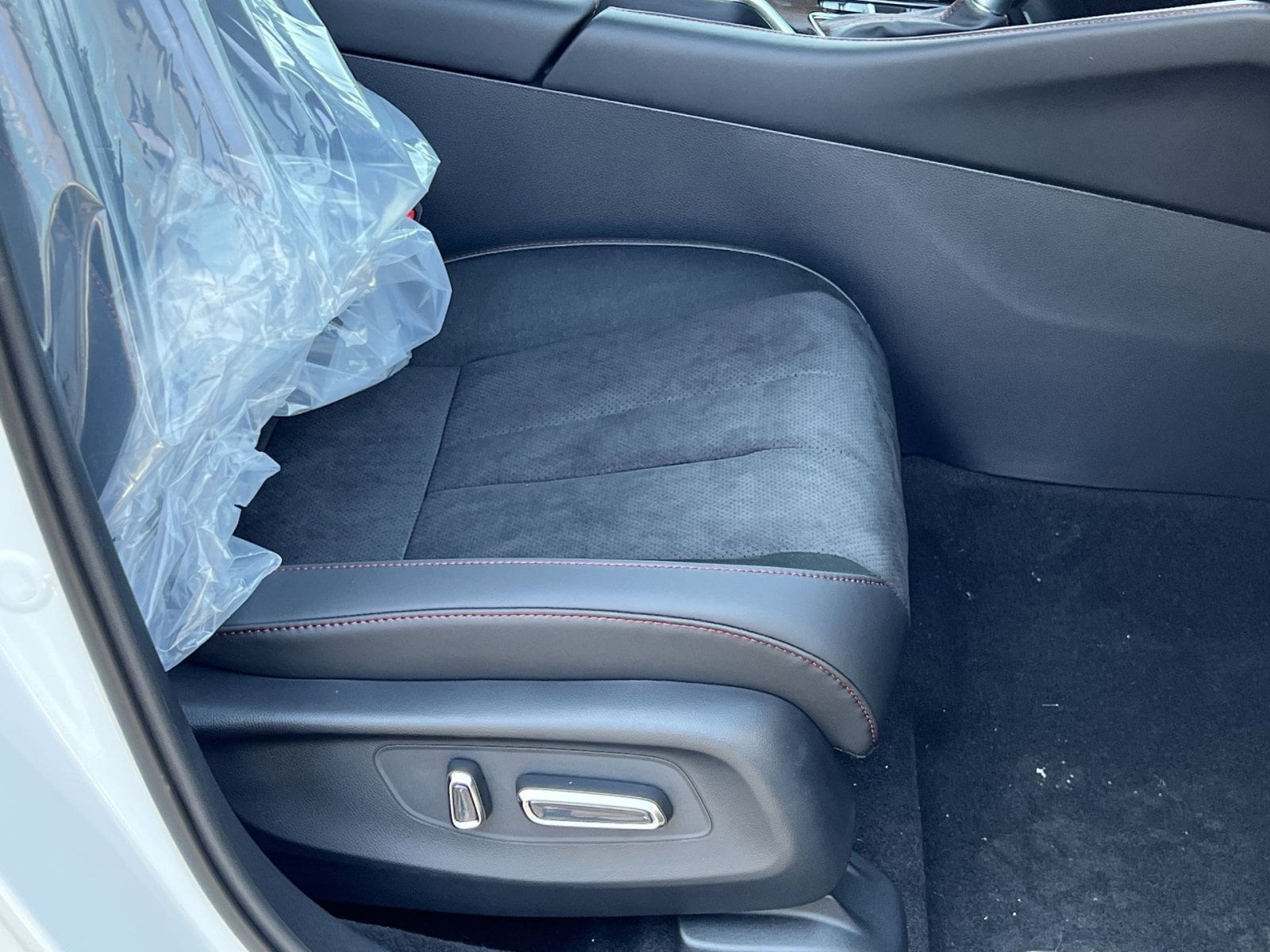 2026 Acura ADX A-Spec Package - Photo 27