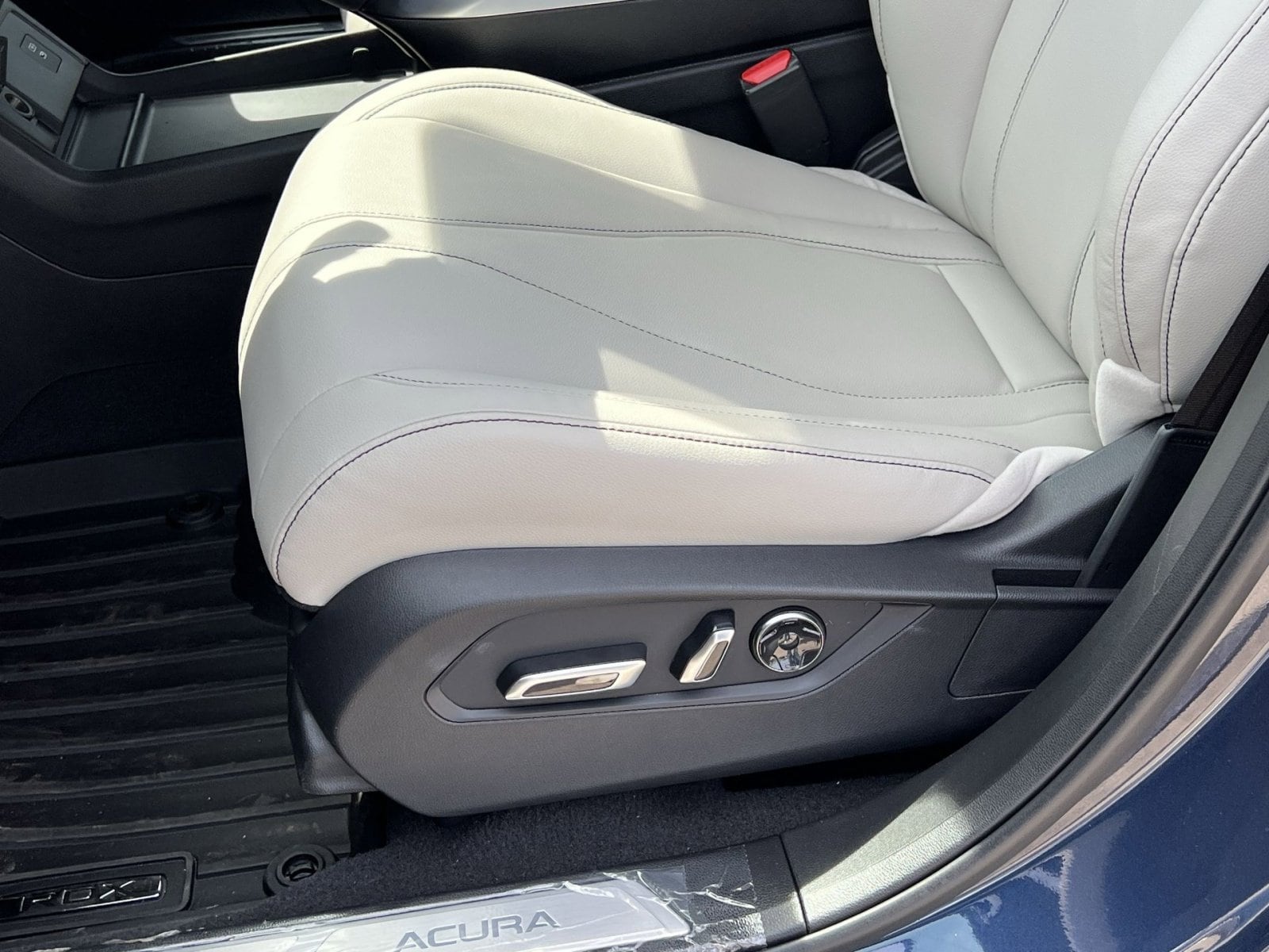 2026 Acura RDX Base - Photo 11