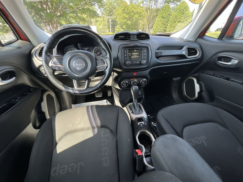 Used 2017 Jeep Renegade Latitude FWD SUV
