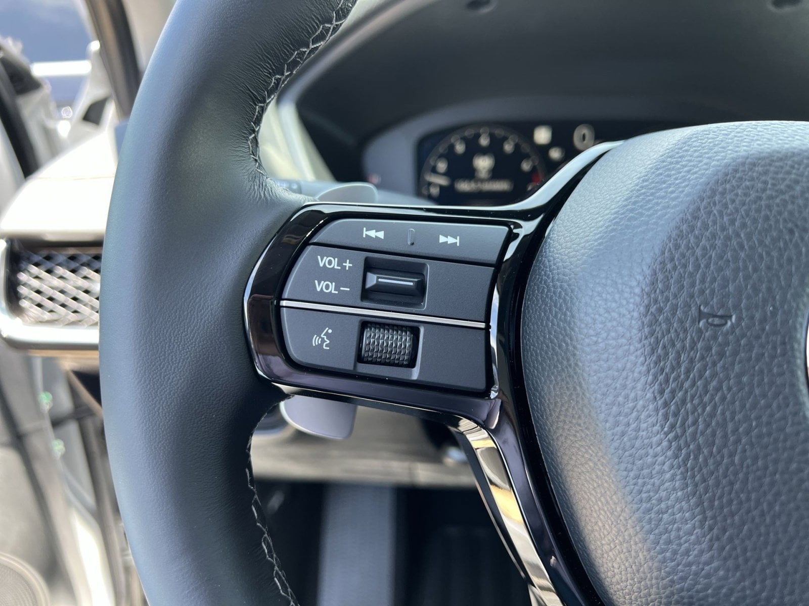 2025 Acura ADX Base - Photo 30