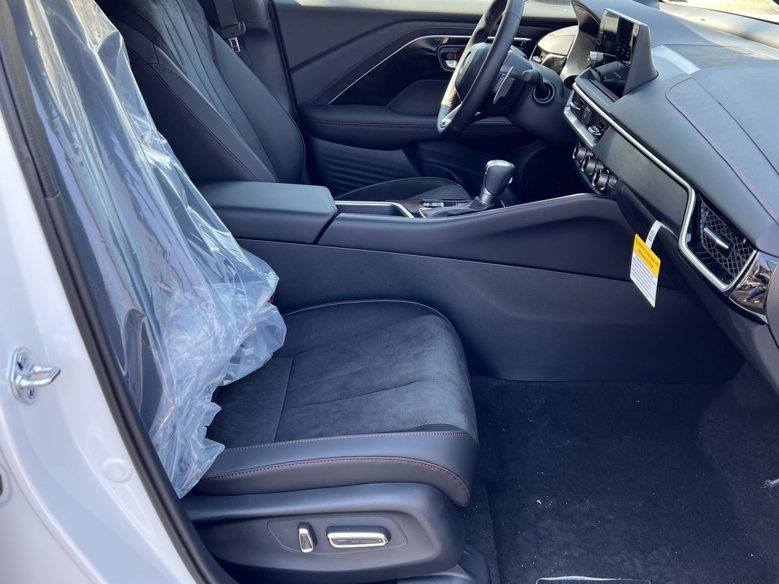 2026 Acura ADX A-Spec Package - Photo 26