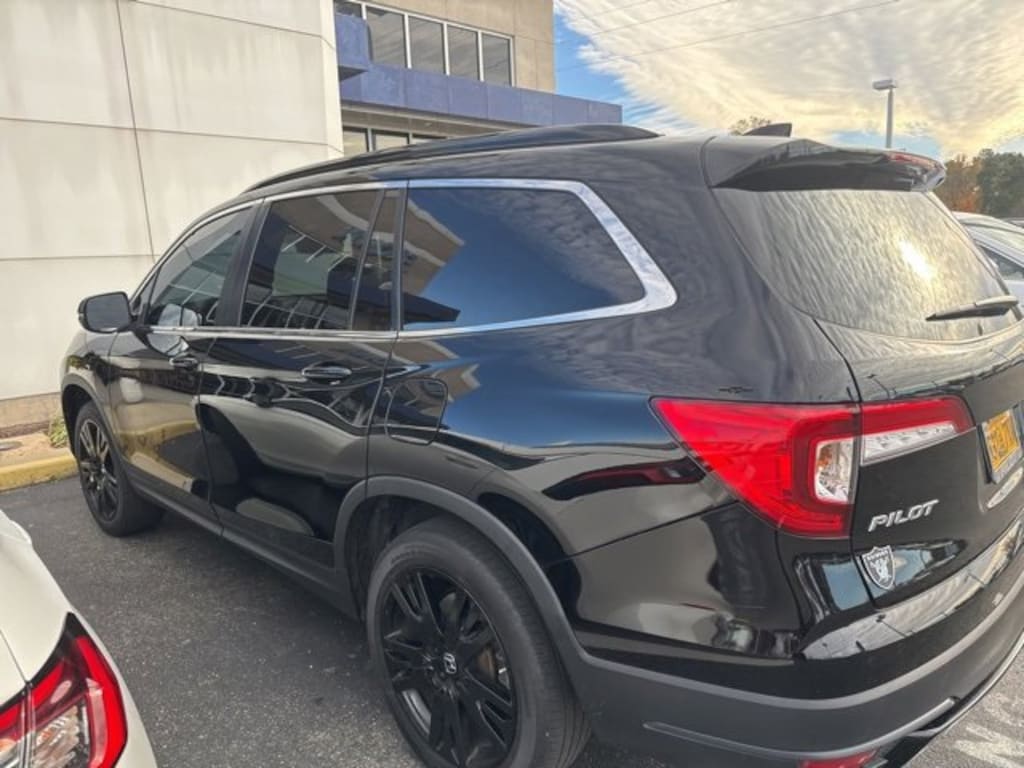 Used 2022 Honda Pilot Special Edition SUV