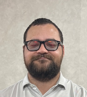 Staff member Alex Hemstock from ID_4df0e5b206a1