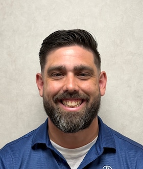 Staff member Chris Wren from ID_432e3d21f2de