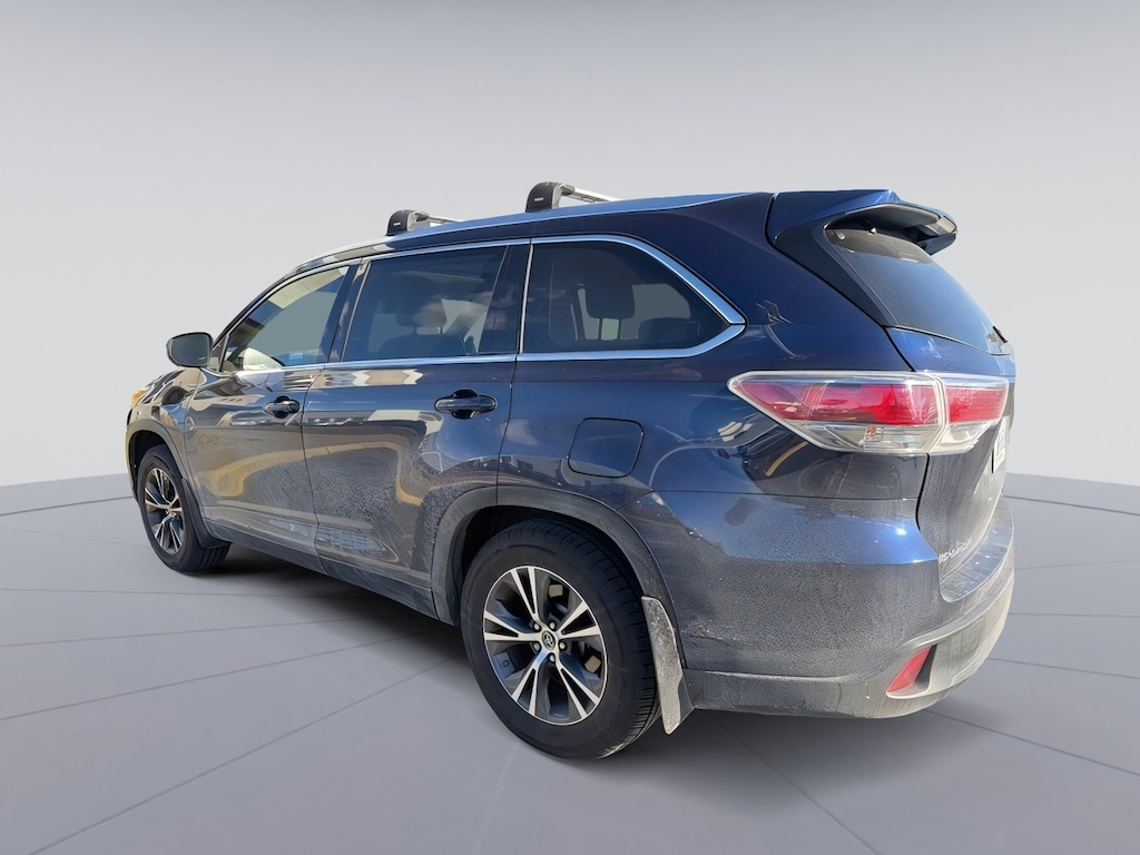 Used 2016 Toyota Highlander XLE V6 SUV