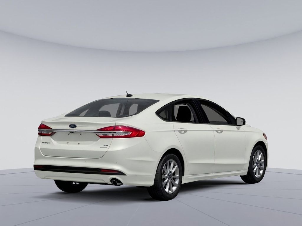 Used 2017 Ford Fusion SE Sedan
