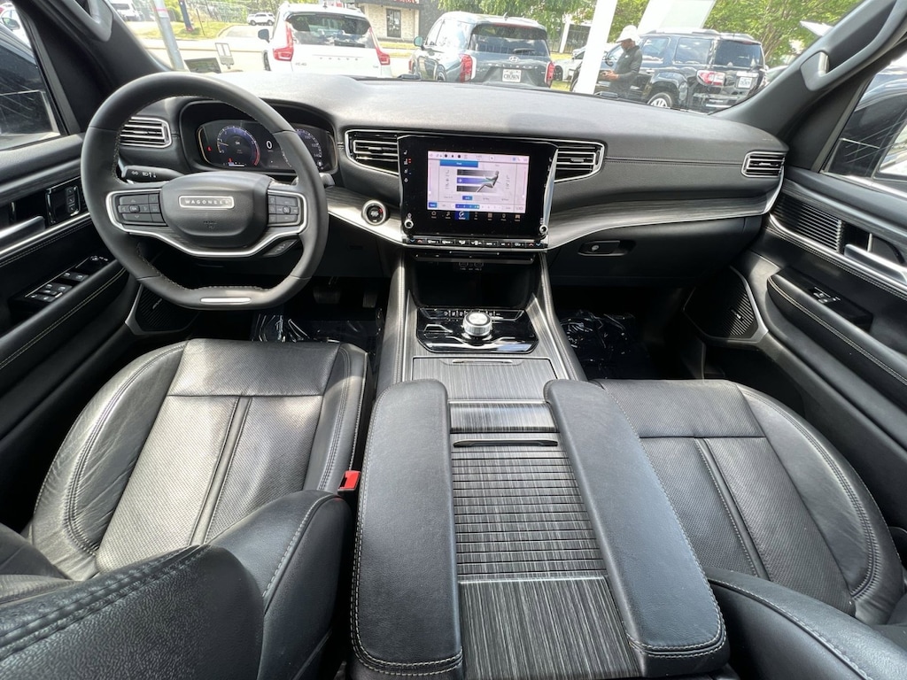 Used 2024 Jeep Wagoneer L Series II SUV