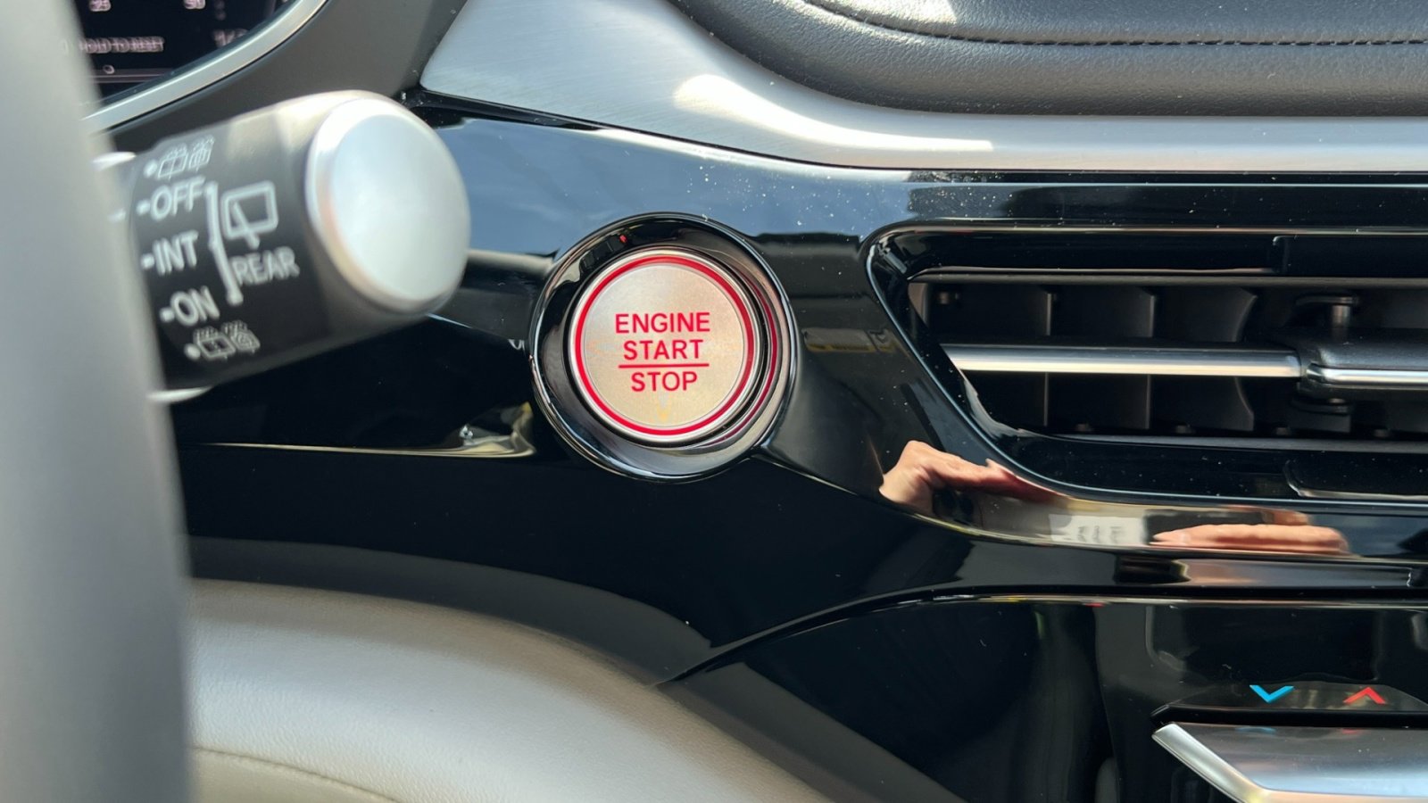 2026 Acura MDX Technology Package - Photo 31