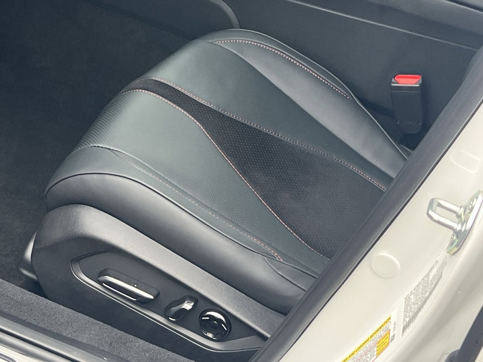 2025 Acura TLX A-Spec Package - Photo 7