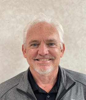 Staff member David Burks from ID_432e3d21f2de