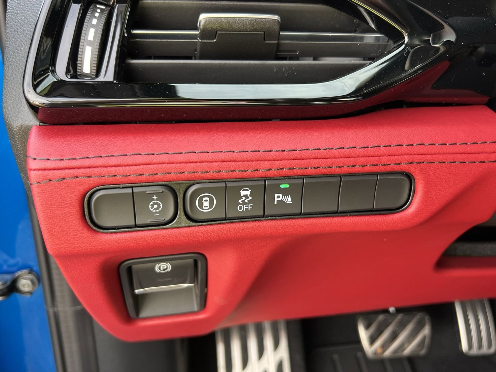 2026 Acura MDX A-Spec Package - Photo 31