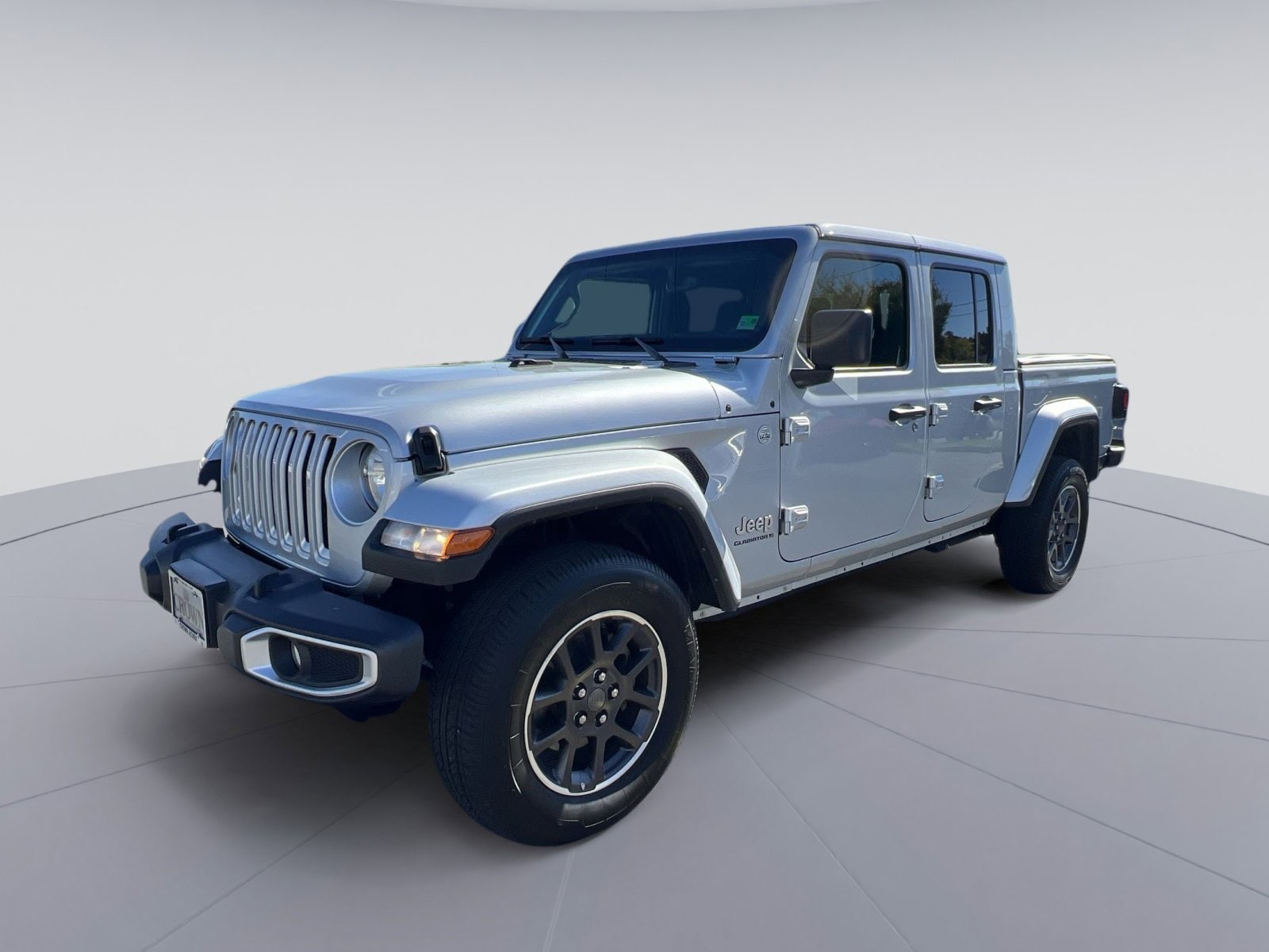 2023 Jeep Gladiator Overland's photo