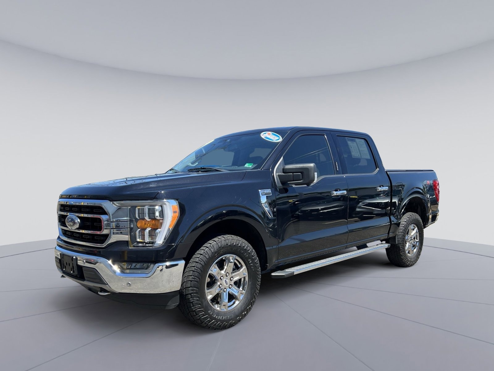 2021 Ford F-150 XLT 4x4 SuperCrew 5-1/2 Box's photo