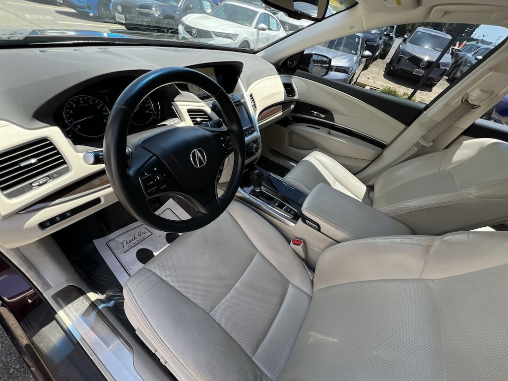 Certified 2017 Acura RLX V6 with Technology Package Sedan