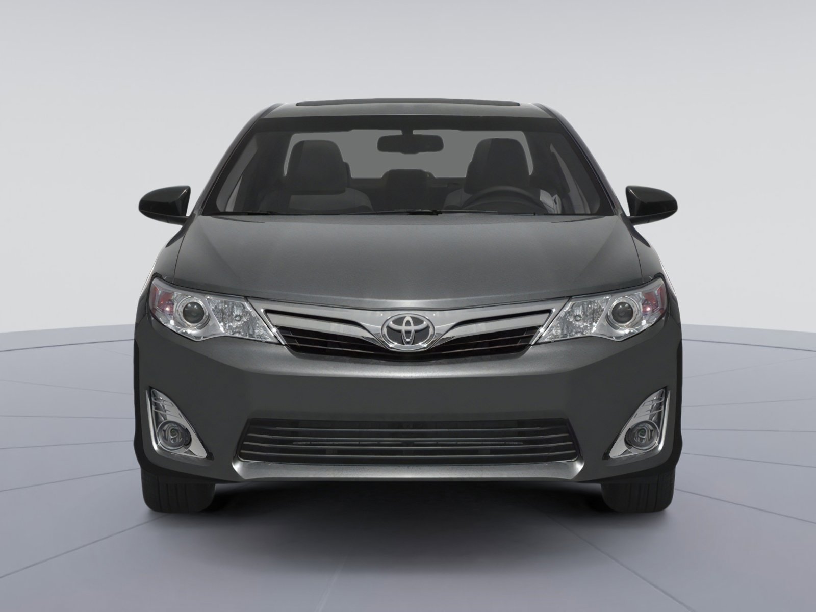 2013 Toyota Camry XLE photo 3