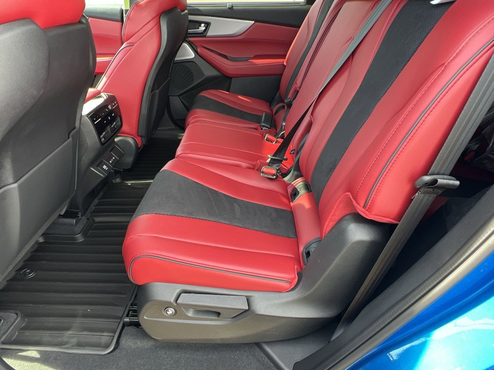 2026 Acura MDX A-Spec Package - Photo 22