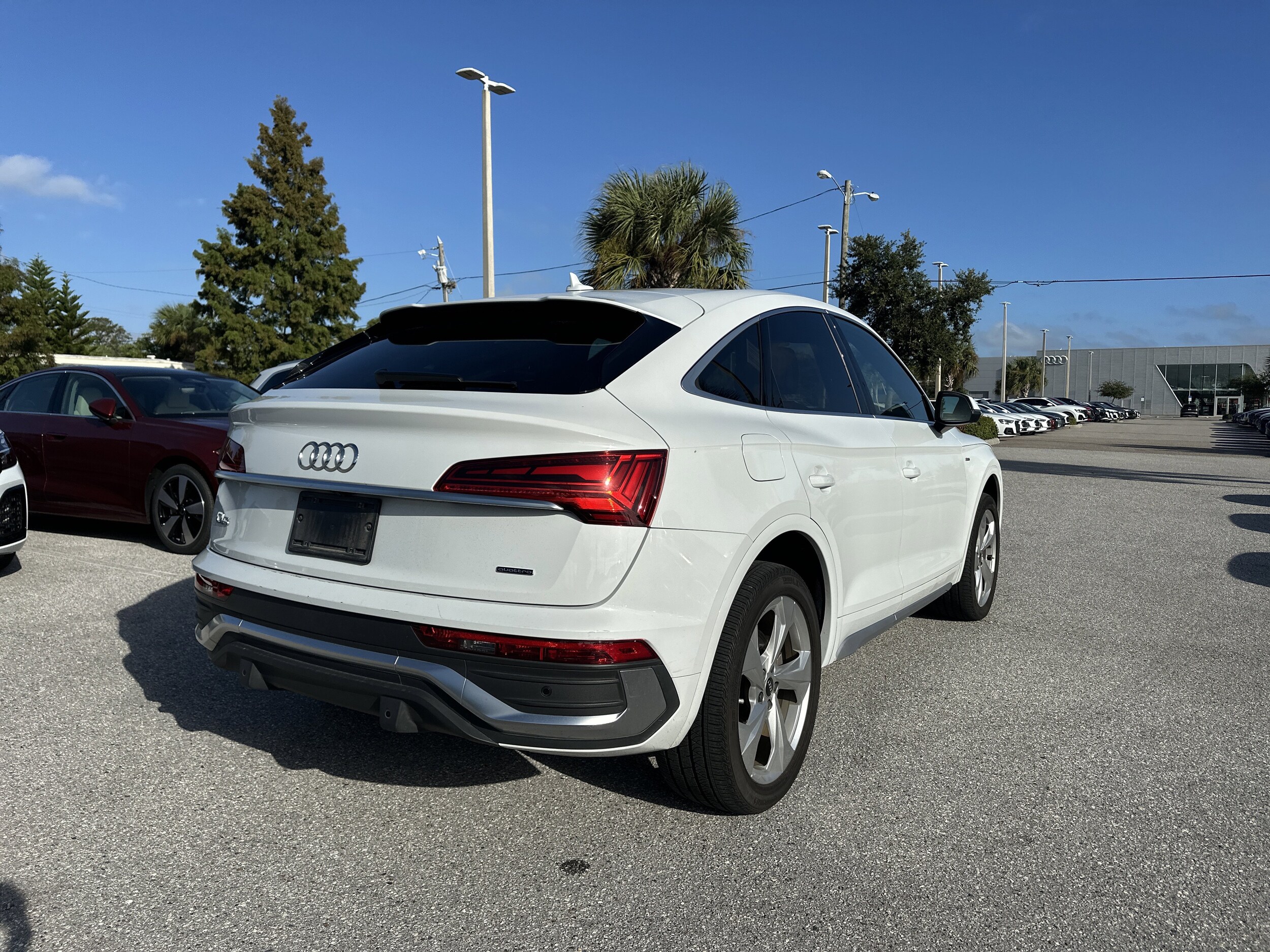 2023 Audi Q5 Sportback S line Premium Plus photo 2