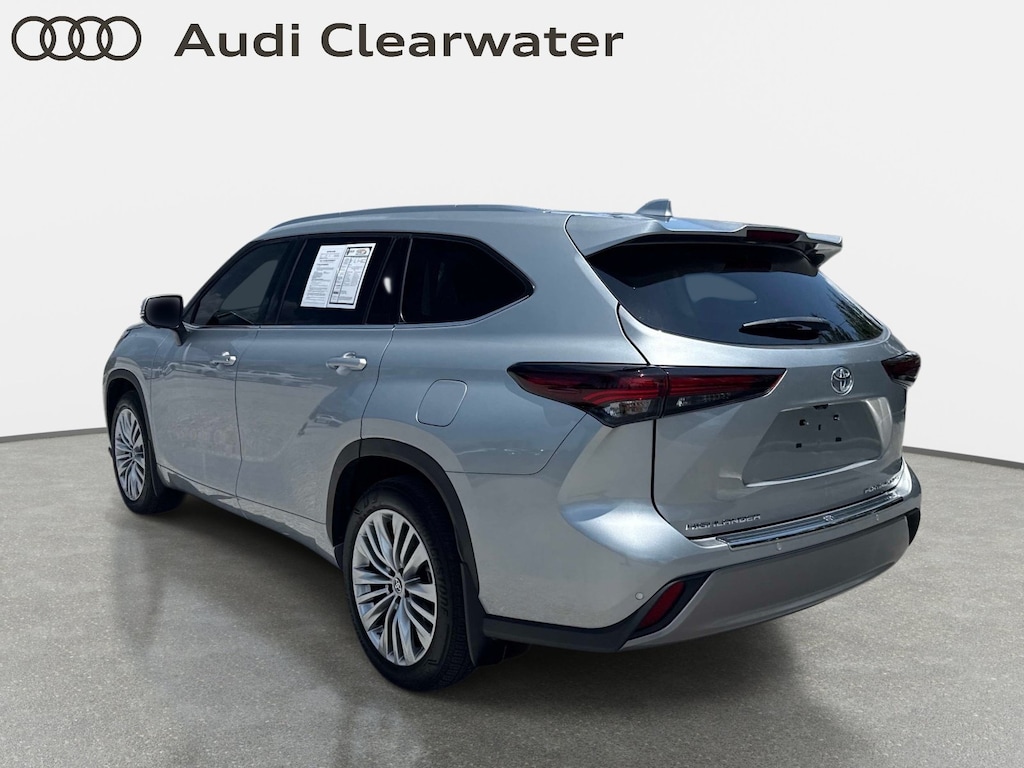 Used 2025 Toyota Highlander Platinum Platinum AWD
