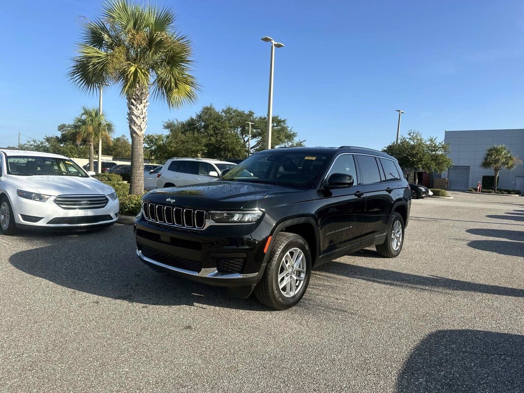 Used 2023 Jeep Grand Cherokee L Laredo Laredo 4x4