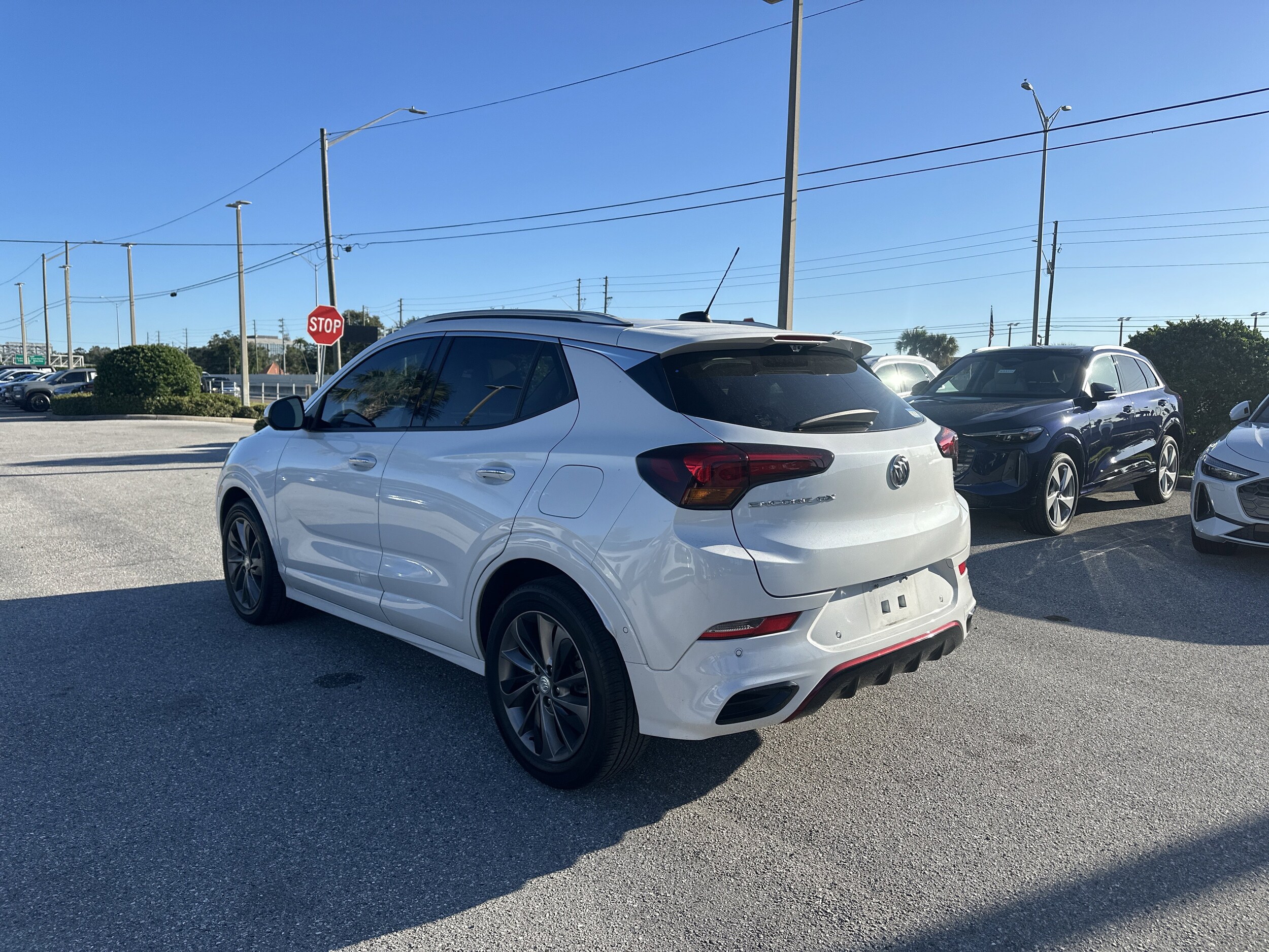 2021 Buick Encore GX Essence photo 2