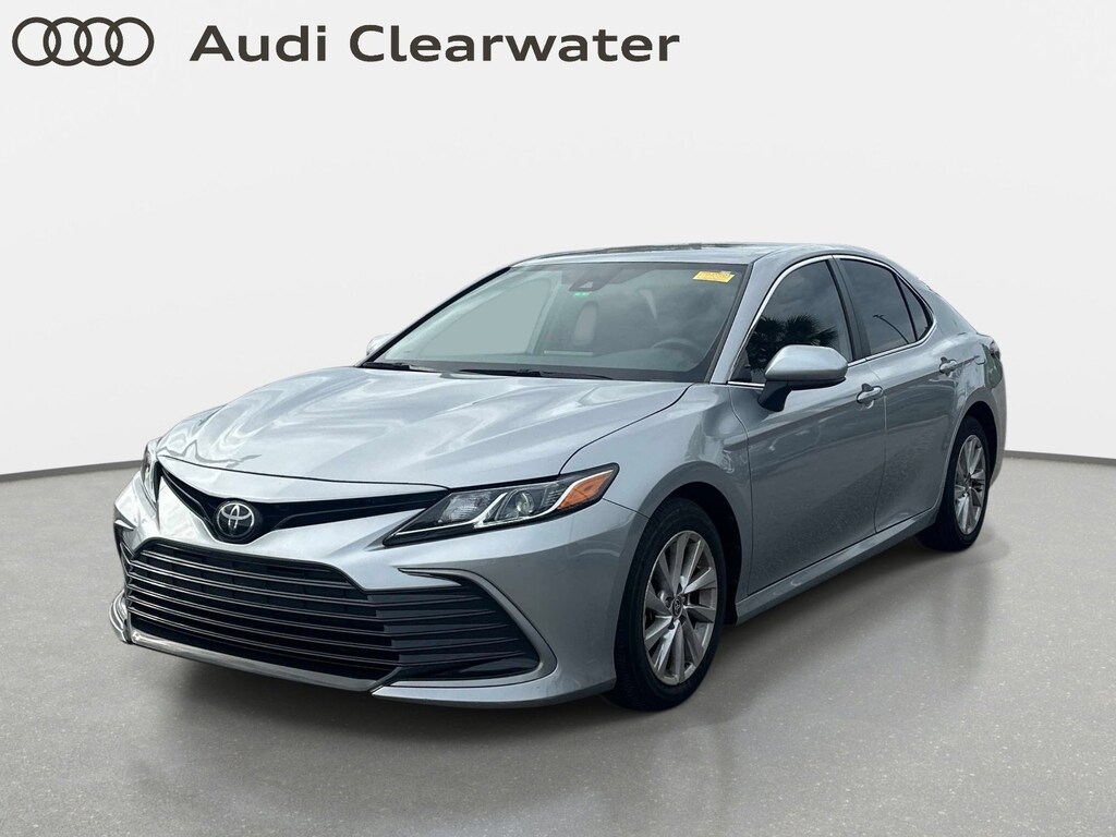 Used 2023 Toyota Camry LE LE Auto