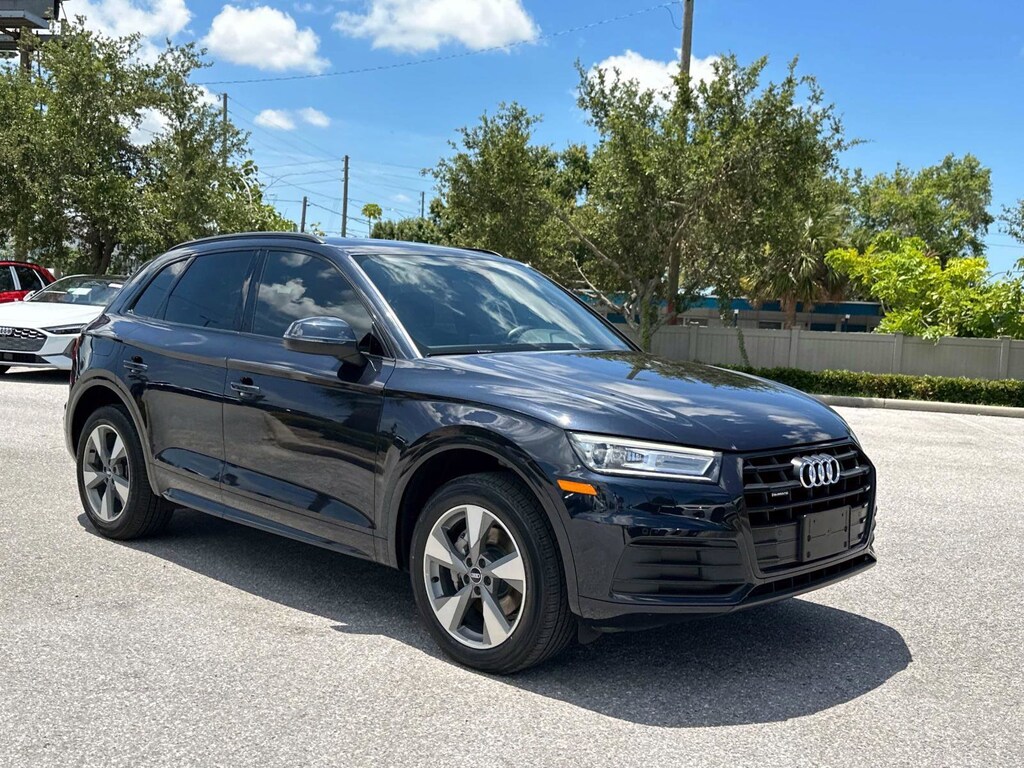 Used 2020 Audi Q5 Titanium Premium Titanium Premium 45 TFSI quattro