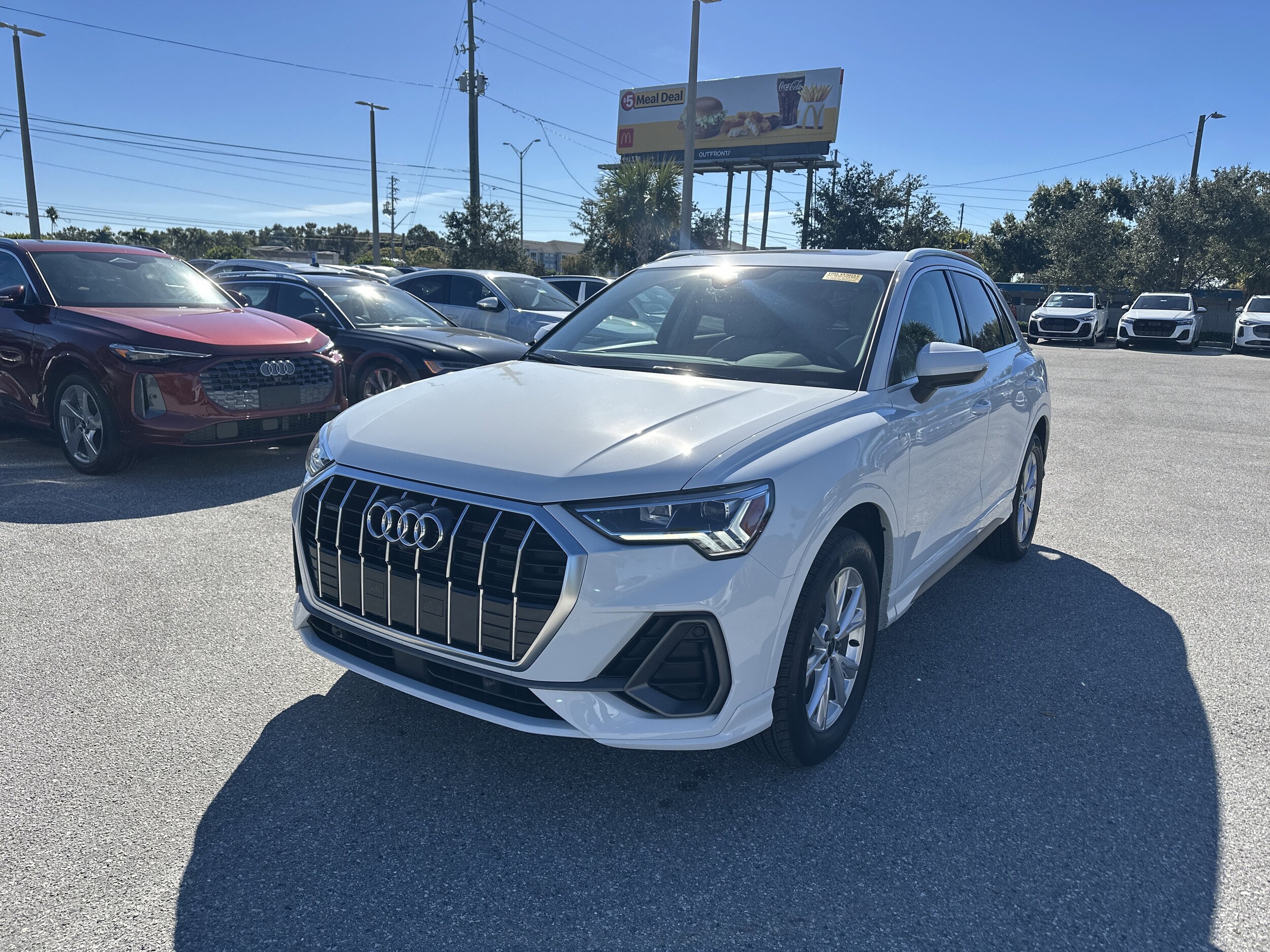 2025 Audi Q3 S line Premium Plus photo 2