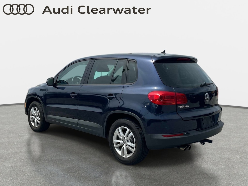 Used 2012 Volkswagen Tiguan LE SUV