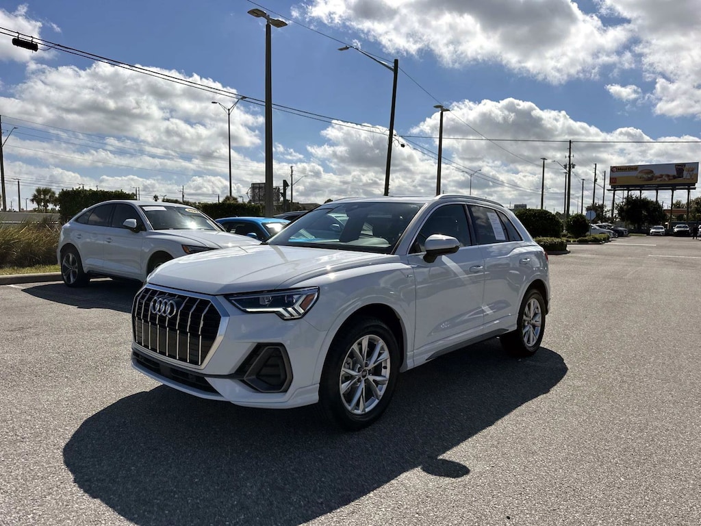 Certified 2025 Audi Q3 S line Premium SUV