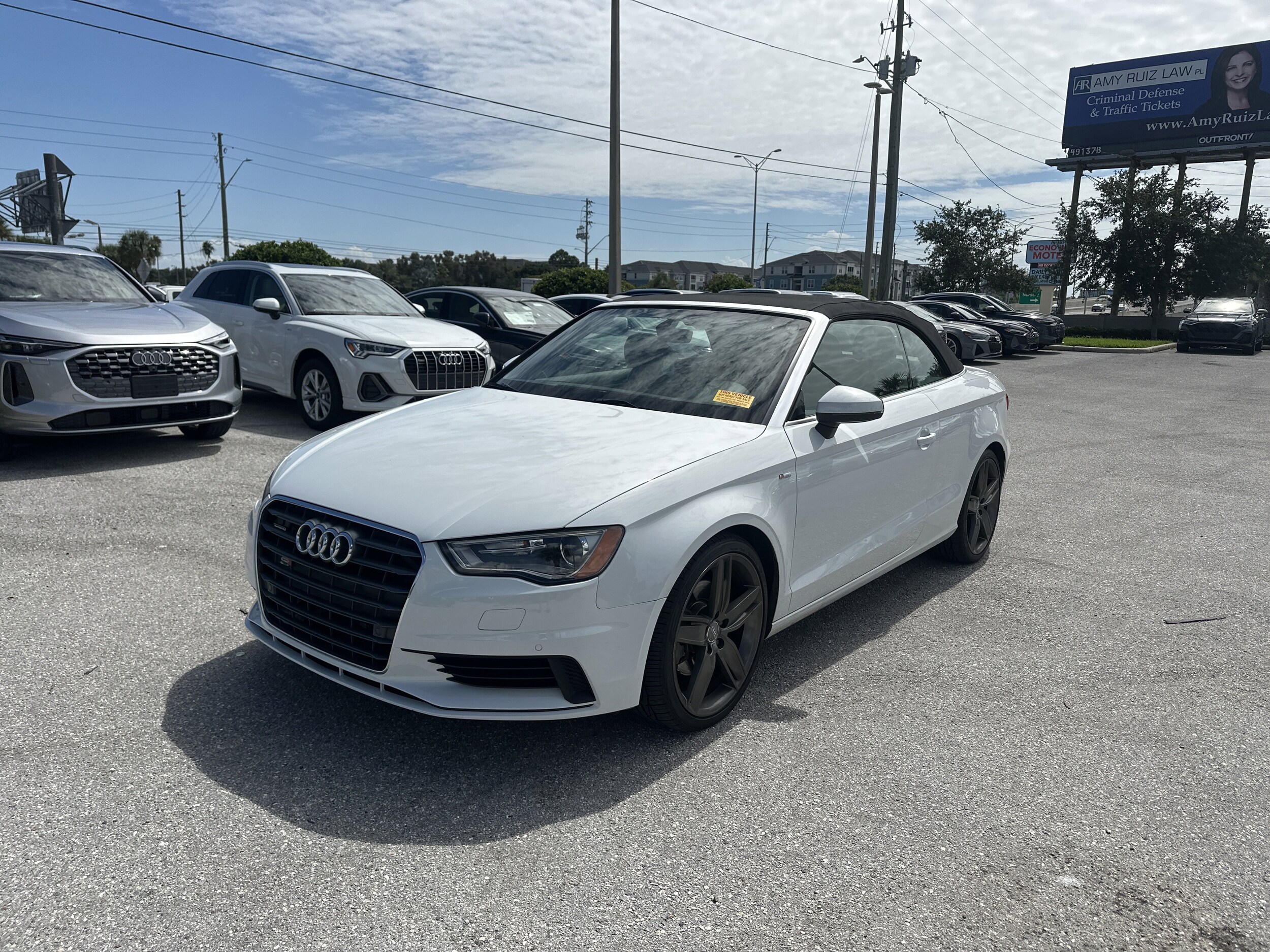 2016 Audi A3 2.0T Premium Plus photo 2