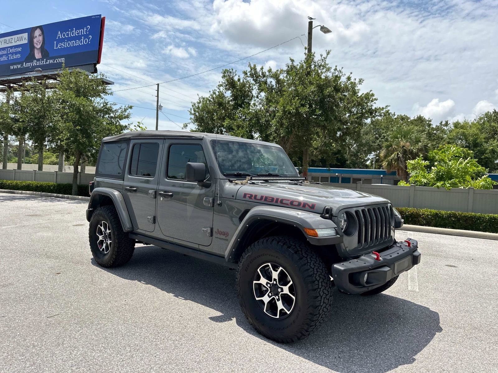 Used 2021 Jeep Wrangler Unlimited Rubicon with VIN 1C4JJXFM9MW657242 for sale in Clearwater, FL