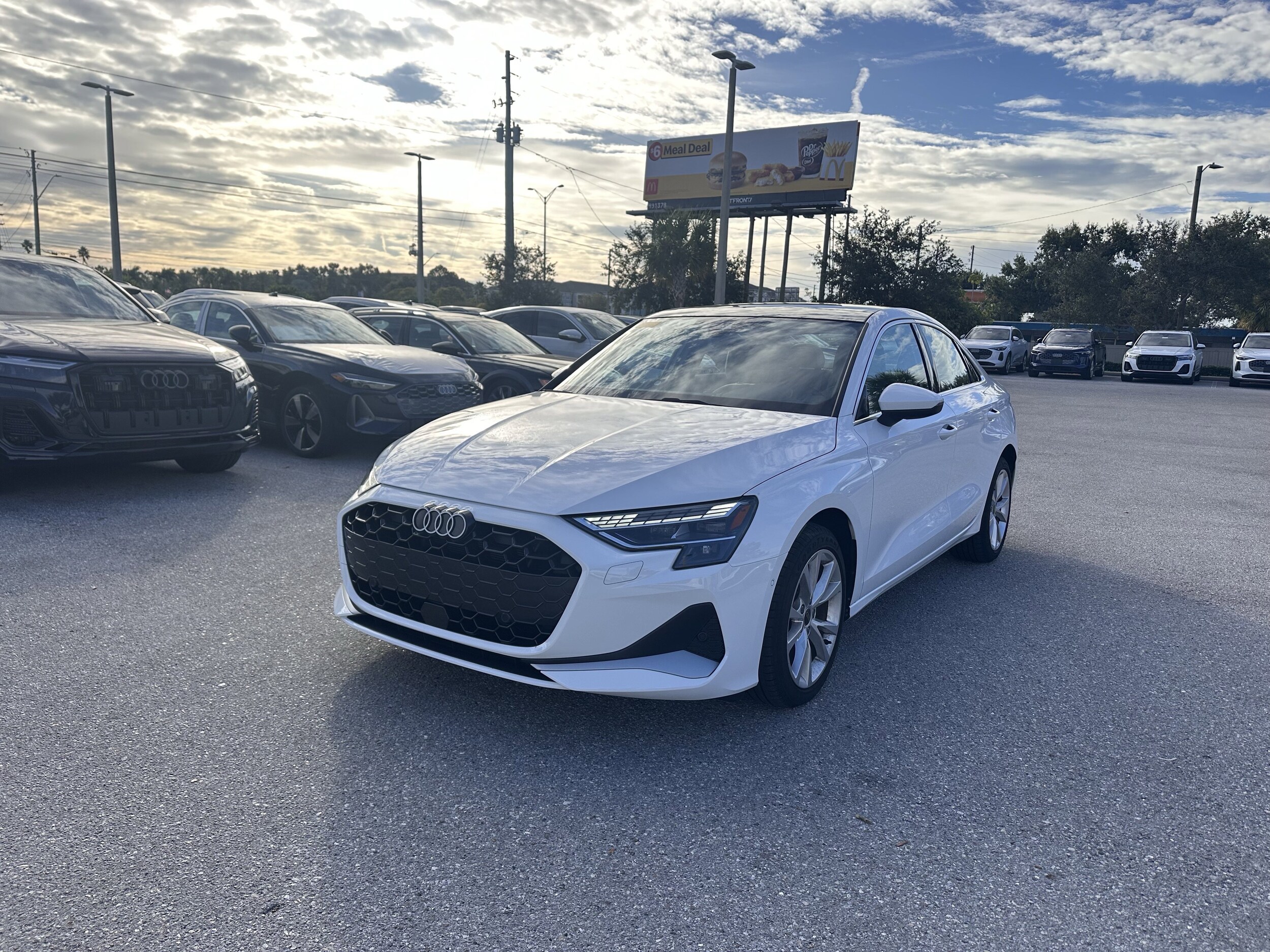 2025 Audi A3 2.0T Premium photo 2