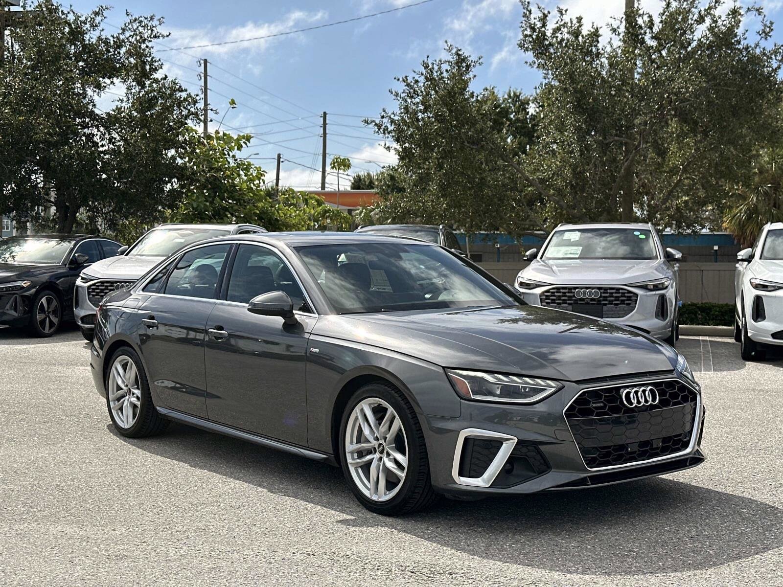2024 Audi A4 S line Premium Plus 45 TFSI Quattro photo 2
