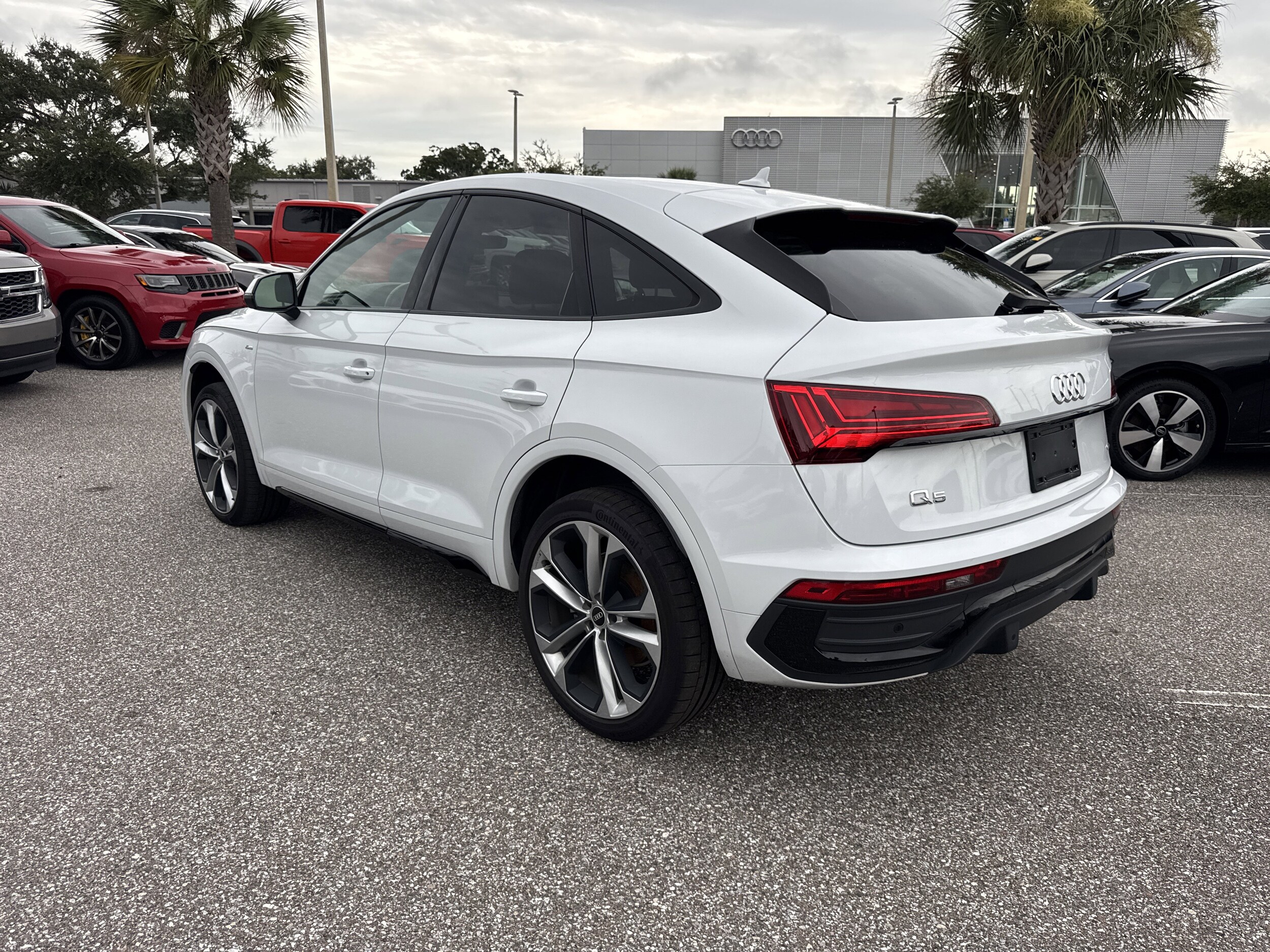 2022 Audi Q5 Sportback S line Premium Plus 45 TFSI photo 3