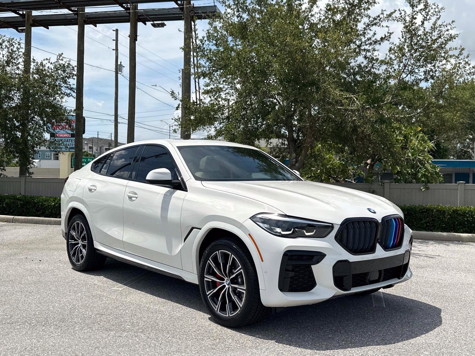 Used 2022 BMW X6 40i with VIN 5UXCY6C00N9N31723 for sale in Clearwater, FL