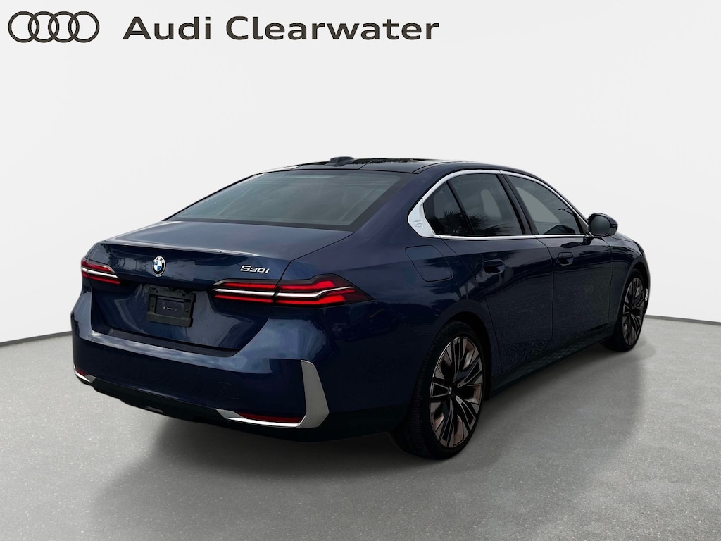 Used 2024 BMW 5 Series 530i Sedan